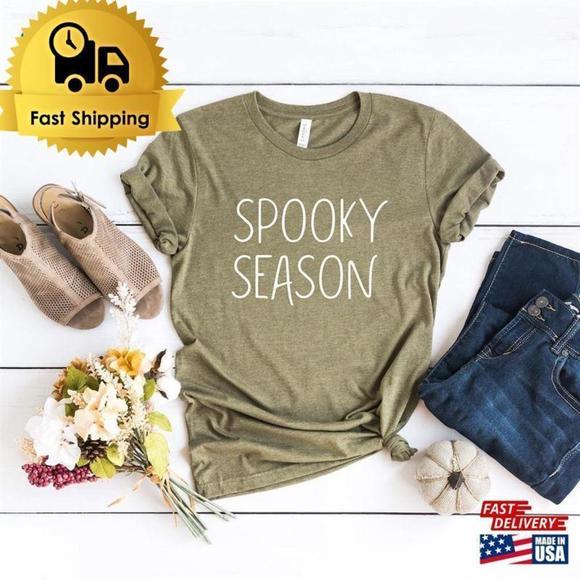 Brooke
B Other - Spooky Season Retro Halloween Pumpkin Ghost Unisex Fall Outfit T-Shirt